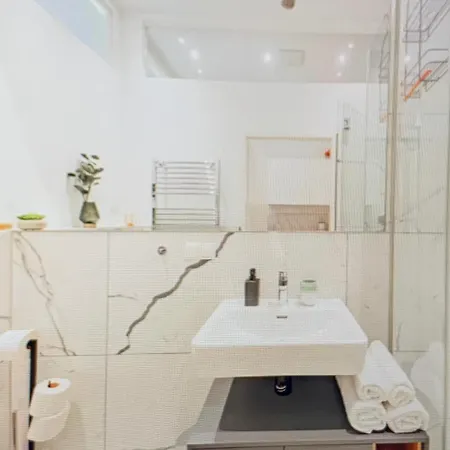 Champ De Mars Apartamento *
